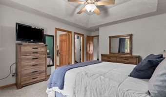 993 S CROCUS Ln, Appleton, WI 54914