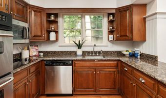 1218 BALFOUR Dr, Arnold, MD 21012