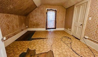 347 E 4th St, Ashland, OH 44805