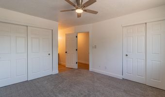 1212 PARKLAND Dr, Aztec, NM 87410