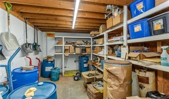 634 Park Ave, Cranston, RI 02910