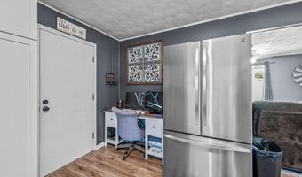 8675 S State Highway 5, Ava, MO 65608