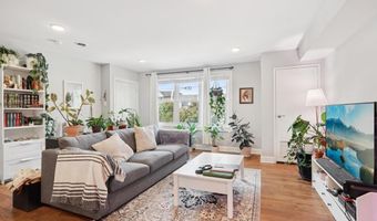 4579 MANAYUNK Ave, Philadelphia, PA 19128