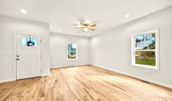 7 Berry Crest Ln, Arden, NC 28704