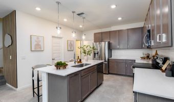 651 N Ironwood #8, Apache Junction, AZ 85120