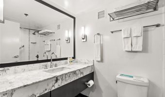 410 Atkinson Dr 1814, Honolulu, HI 96814