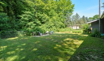 1264 M-40 St S, Allegan, MI 49010