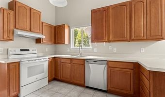 3444 Ashburnam Rd, Ann Arbor, MI 48105