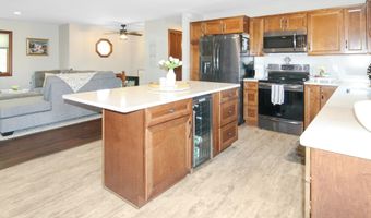 3 Linda Ln, Aberdeen, SD 57401