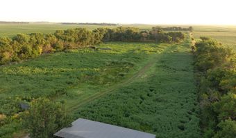 38452 129th St, Aberdeen, SD 57401