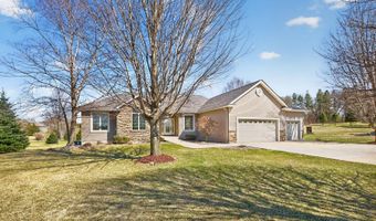 1442 30th St NW, Austin, MN 55912