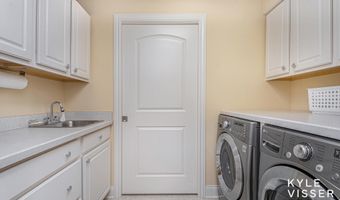 1145 Bridge Crest Dr SE, Ada, MI 49301