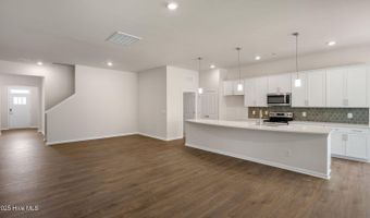 415 Thistle Meadow Ln, Aberdeen, NC 28315