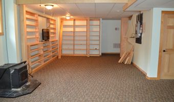 223 Silver Leaf Dr, Becket, MA 01223