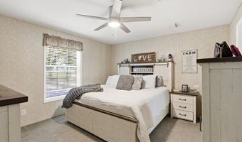 4506 10th St, Bell, FL 32619