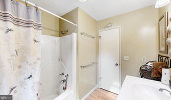 100 BROOKFIELD Dr, Dover, DE 19901