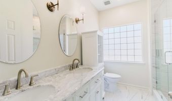 172 TREYMOOR Dr, Alabaster, AL 35007