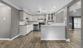 103 Barcelona Ct, Bay St. Louis, MS 39520