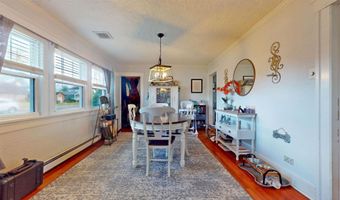623 8th St, Absecon, NJ 08201