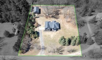 8477 84th St SE, Alto, MI 49302