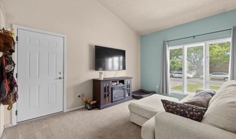 582 Mecca Dr, Billings, MT 59105