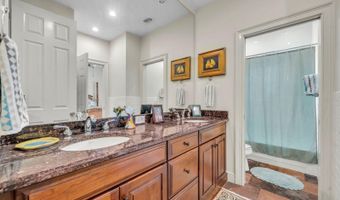 1031 GUERNSEY St, Orlando, FL 32804