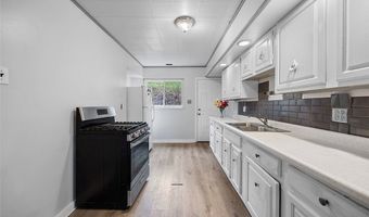 2648 S 18th St, Airville, PA 15210