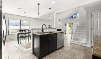 441 S NETHERWOOD Cres 206, Altamonte Springs, FL 32714