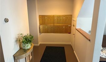 25 Water St 208, East Greenwich, RI 02818
