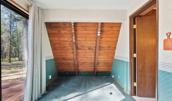 15001 Fall River Dr, Bend, OR 97707