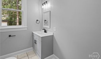 674 Dunlevie Rd, Allenhurst, GA 31301