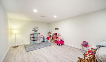 145 Pine St, Appomattox, VA 24522