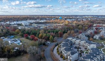 2106 CHESAPEAKE HARBOUR Dr 202, Annapolis, MD 21403