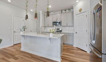 1811 Aspen River Ln, Apex, NC 27502