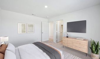 1043 Sharpie Ln, Adkins, TX 78101