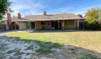 14069 Vista Dr, Armona, CA 93202