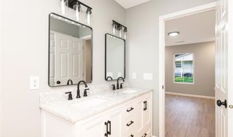 746 Goodin Dr, Austin, IN 47102