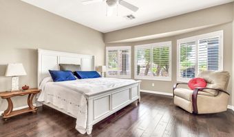 3929 E PEACH TREE Dr, Chandler, AZ 85249