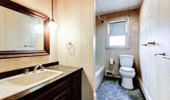 40 LOTUS St, Dover, DE 19901