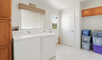 6742 A US 64, Bloomfield, NM 87413