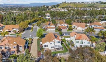 1205 Masterpiece Dr, Oceanside, CA 92057