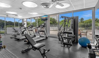 3375 N Country Club Dr 208, Aventura, FL 33180