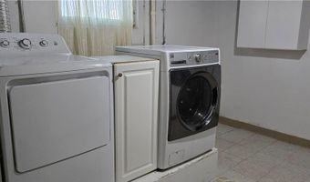 309 5th St SW, Austin, MN 55912