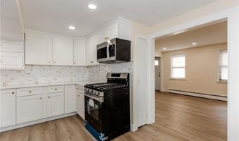 30 Bear Hill Rd, Cumberland, RI 02864