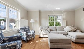 50 Clemence St 50, Cranston, RI 02920