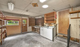 221 S Iris St, Carson City, NV 89703