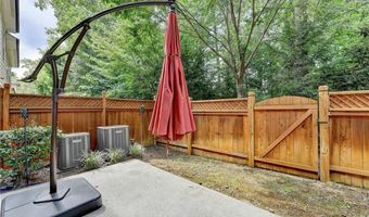 5240 Cresslyn Rdg, Alpharetta, GA 30005