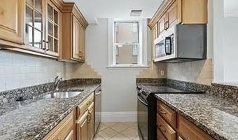 390 Commonwealth Ave 601, Boston, MA 02215