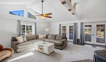 54440 Huntington Rd, Bend, OR 97707