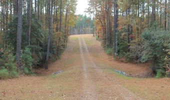 000 Woodsdale Dr, Alberta, VA 23821